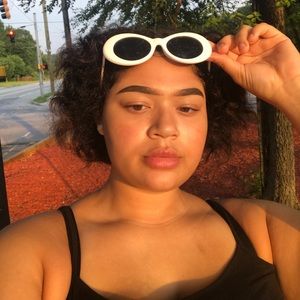 Meet your Posher, Jada